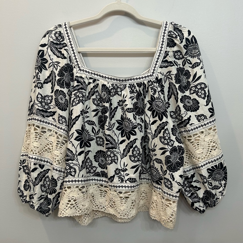 Christian Soriano Crochet Lace Linen Blend Boho Top Quarter Sleeves Size M